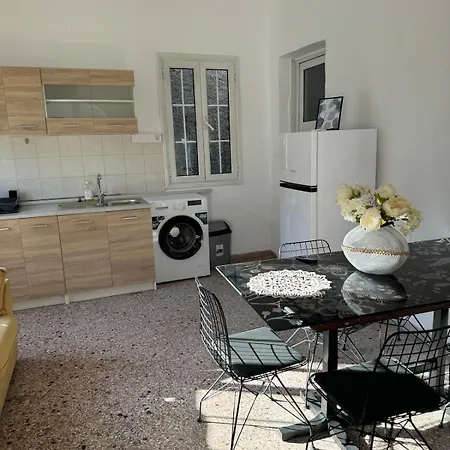 Sofia's Bella Vista Pagoi Agios Georgios Pagon