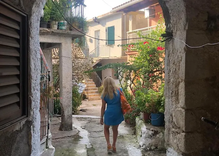 Sofia's Bella Vista Pagoi Апартаменты Агиос-Георгиос-Пагон