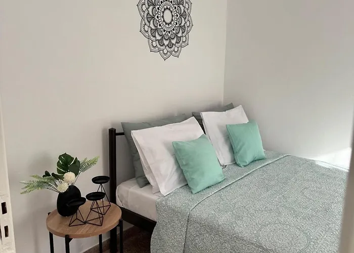 Sofia's Bella Vista Pagoi * آغيوس غيوريوس باغون