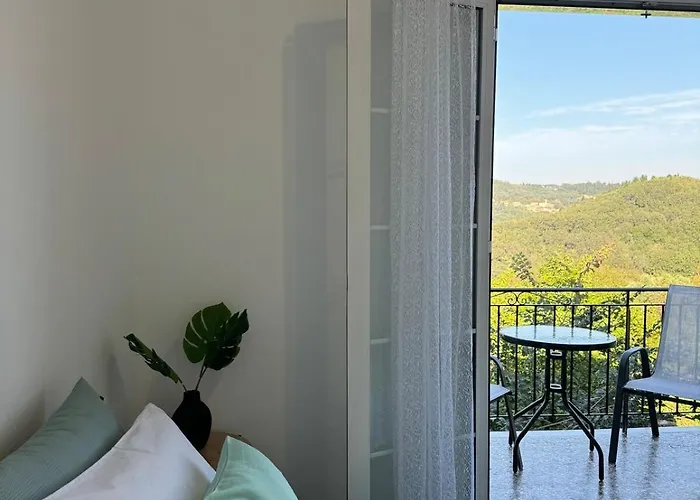 Апартаменты Sofia's Bella Vista Pagoi *