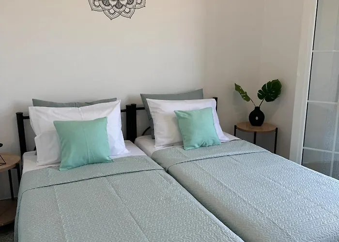 Sofia's Bella Vista Pagoi شقة *