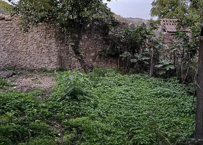 Sofia's Bella Vista Pagoi Апартаменты