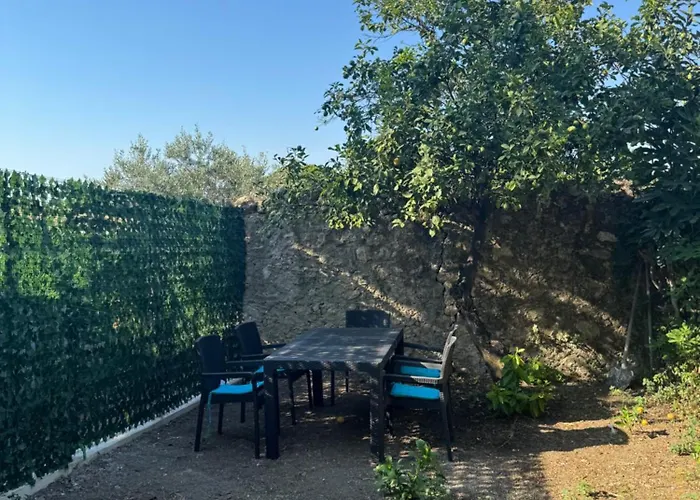 Апартаменты Sofia's Bella Vista Pagoi *