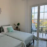 Sofia's Bella Vista Pagoi *