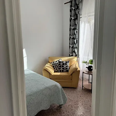 Sofia's Bella Vista Pagoi آغيوس غيوريوس باغون