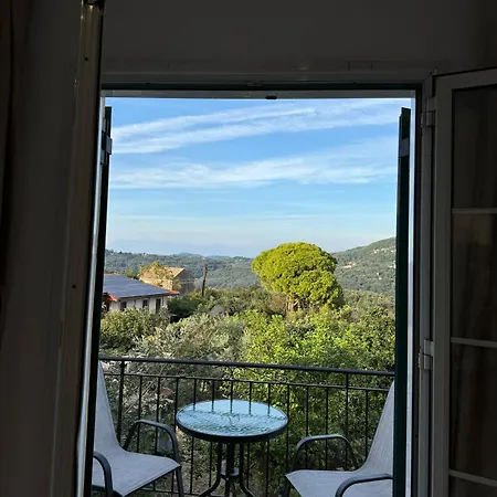 Sofia's Bella Vista Pagoi Apartmán *