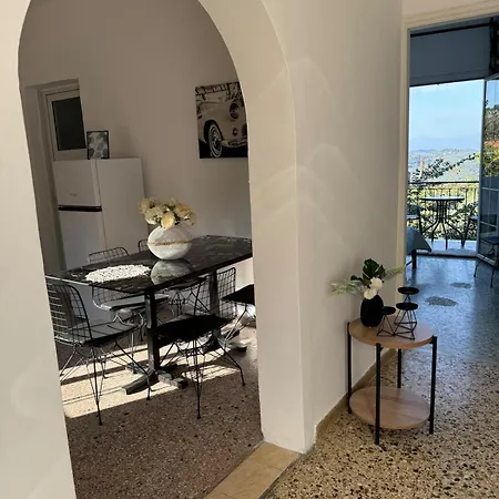 Sofia's Bella Vista Pagoi Apartmán *