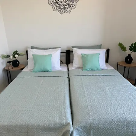 شقة Sofia's Bella Vista Pagoi آغيوس غيوريوس باغون